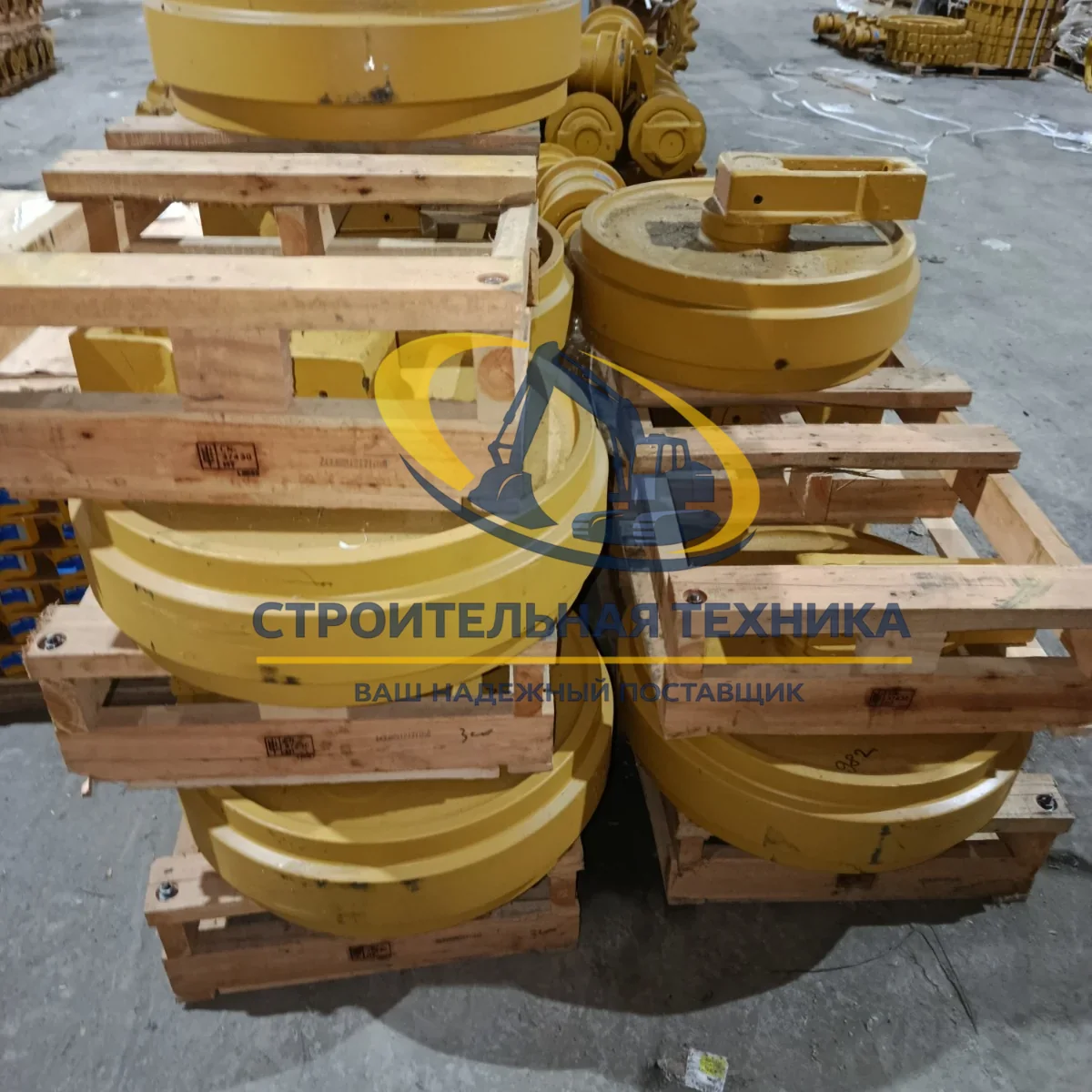 81QA-13010 — Колесо направляющее Hyundai R380LC-9,EC380 (81QA-13010) STrack