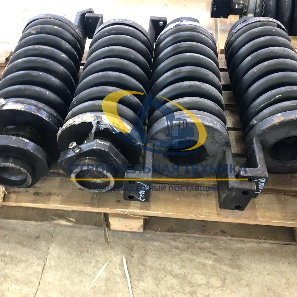 206-30-55172 — Механизм натяжения Komatsu PC200/220-7, 206-30-55172 (2 отв.)
