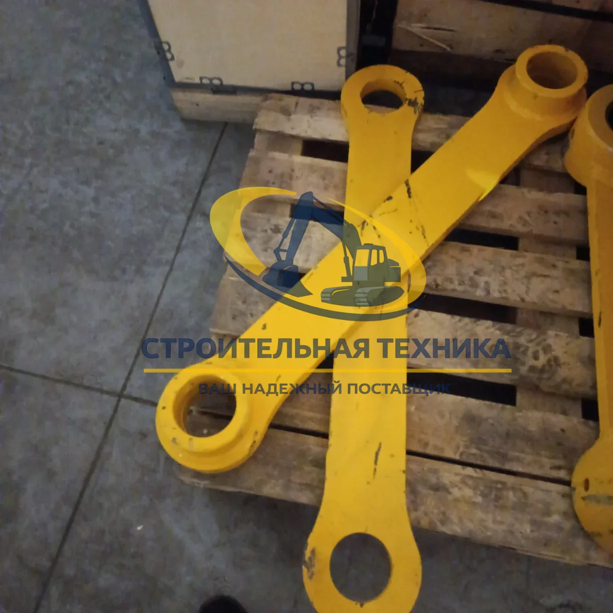 ST31740 — Тяга трапеции ковша R320LC-7 (левая+правая)(YF)