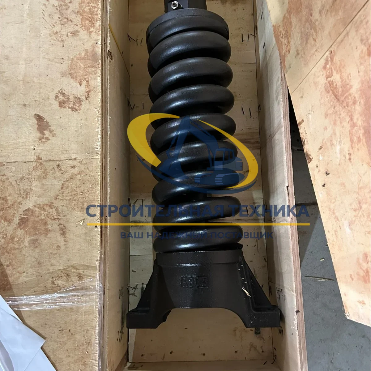 81N8-14012,81N8-15011 — Механизм натяжения R290/R320LC-7, 81N8-14012,81N8-15011