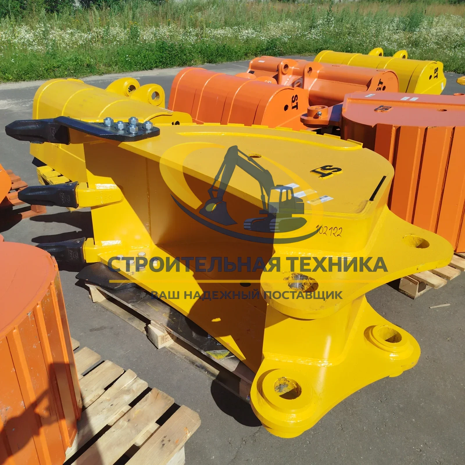 ST31820 — Ковш траншейный для Komatsu PC300-8 (0,69м3) коронки скальные J400 (3шт) (ST1)
